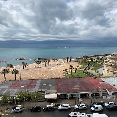 7 Bell'S House Hotel Civitavecchia Exterior photo