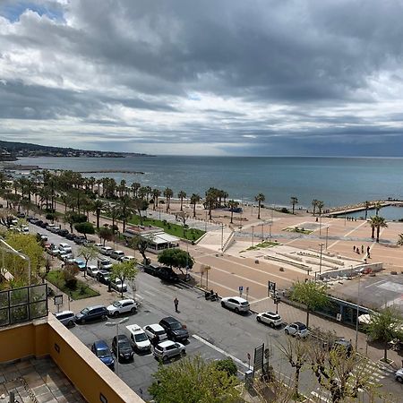 7 Bell'S House Hotel Civitavecchia Exterior photo
