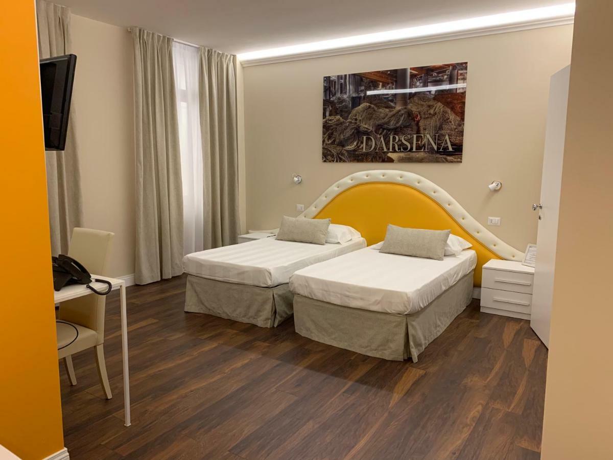 7 Bell'S House Hotel Civitavecchia Exterior photo
